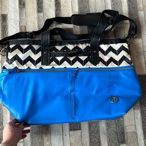 Lululemon bag, gym bag, blue